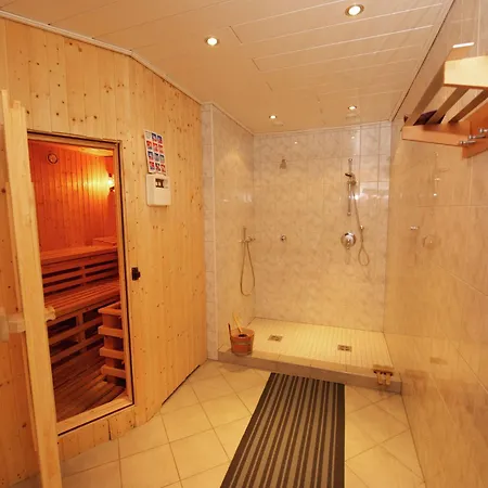 Fantastic In Saalbach-hinterglemm With Garden * Viehhofen