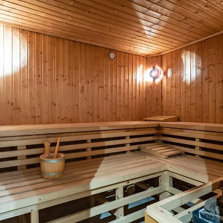 Fantastic In Saalbach-hinterglemm With Garden Appartamento